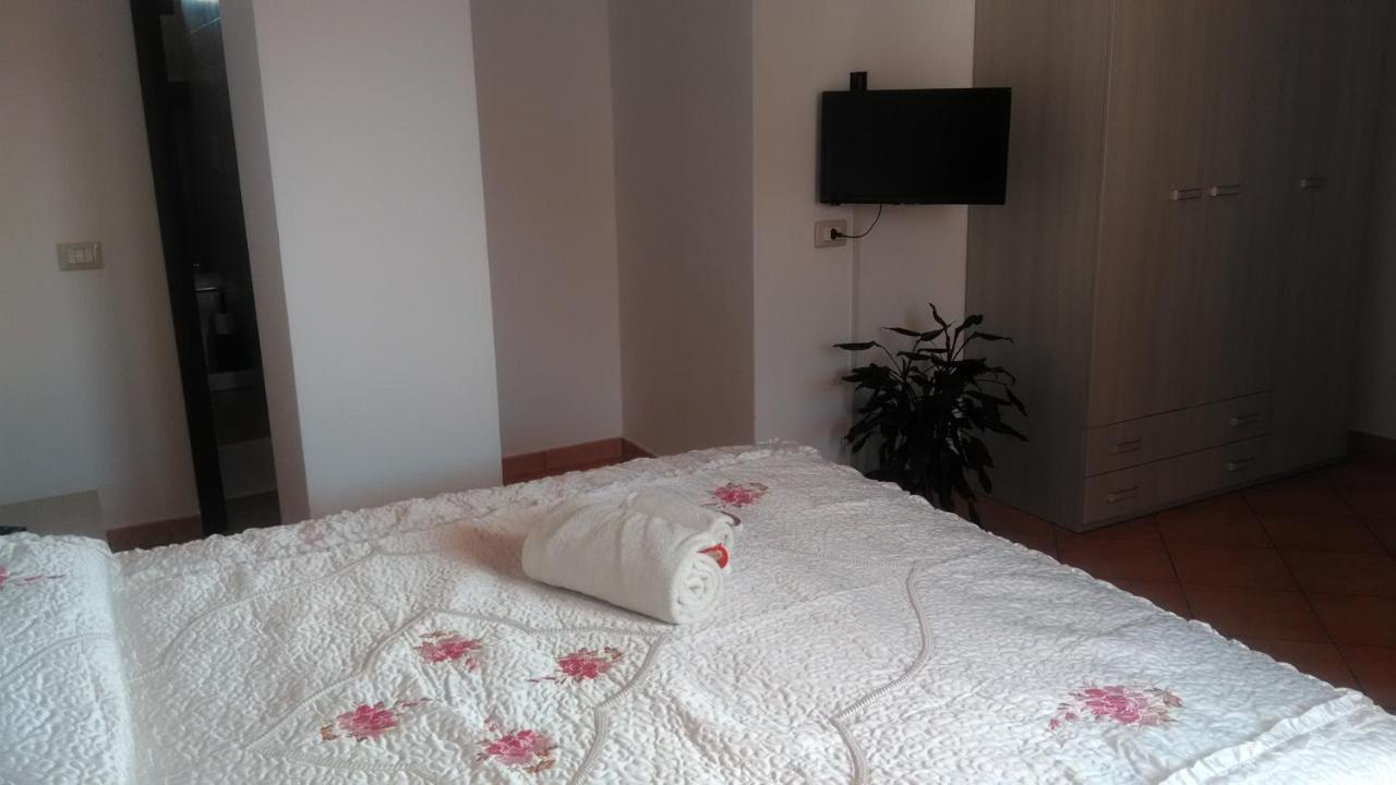 L'abete Bed and Breakfast Guspini Eksteriør billede
