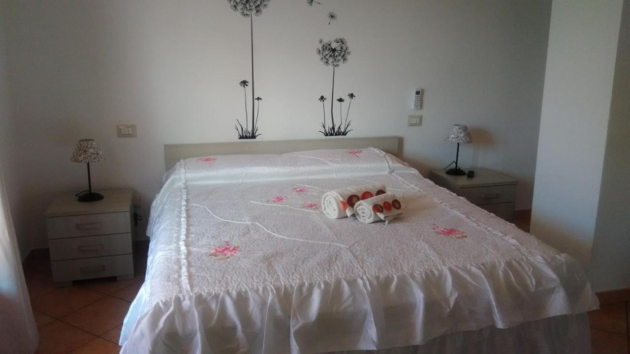 L'abete Bed and Breakfast Guspini Eksteriør billede